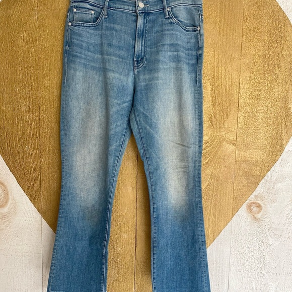 MOTHER Insider Crop two step fray when sparks fly size 29 - Picture 3 of 13